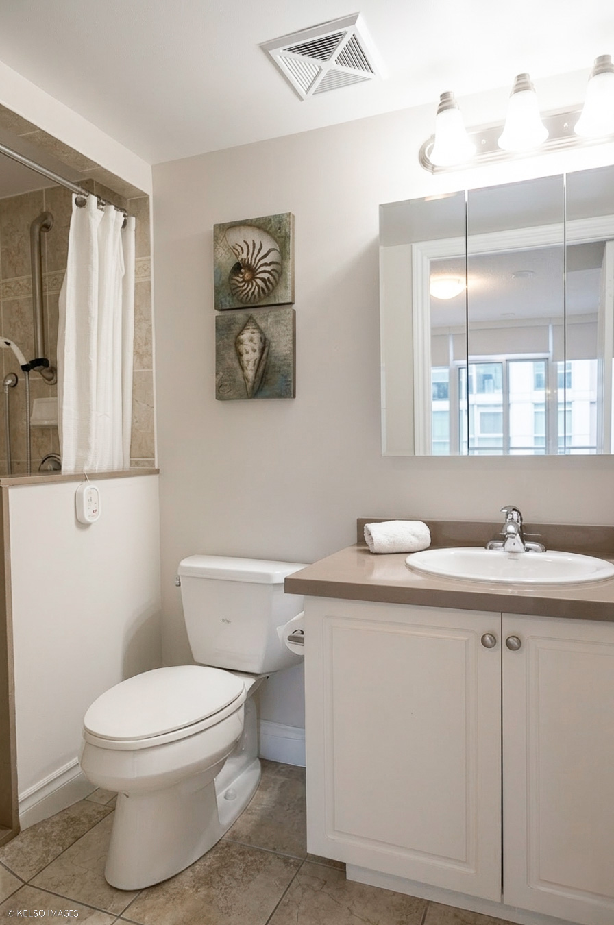 Real estate photo 16